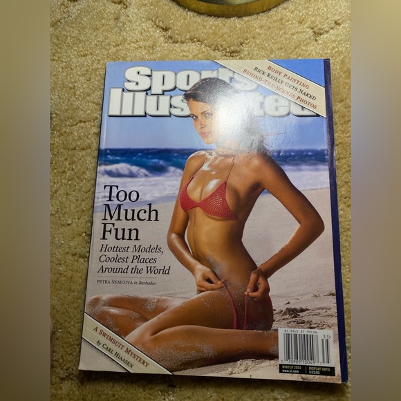 Sports illustrated too much fun magazine winner 2003 with - Picture 3 of 7